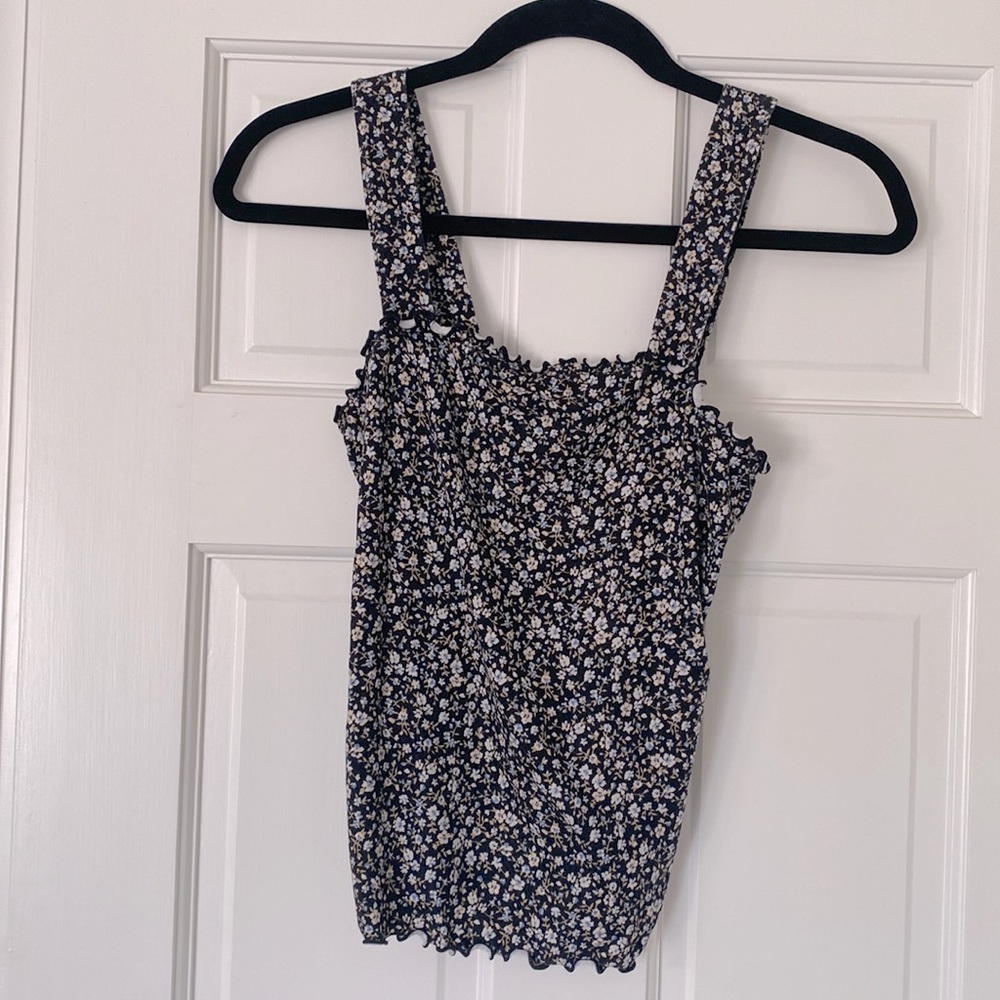 American Eagle black and blue floral tank XS